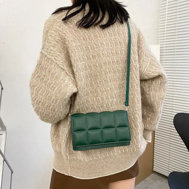 Seduce & Stride Shoulder Bag