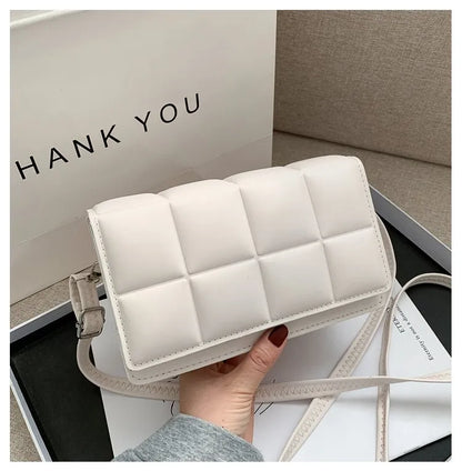 Seduce & Stride Shoulder Bag